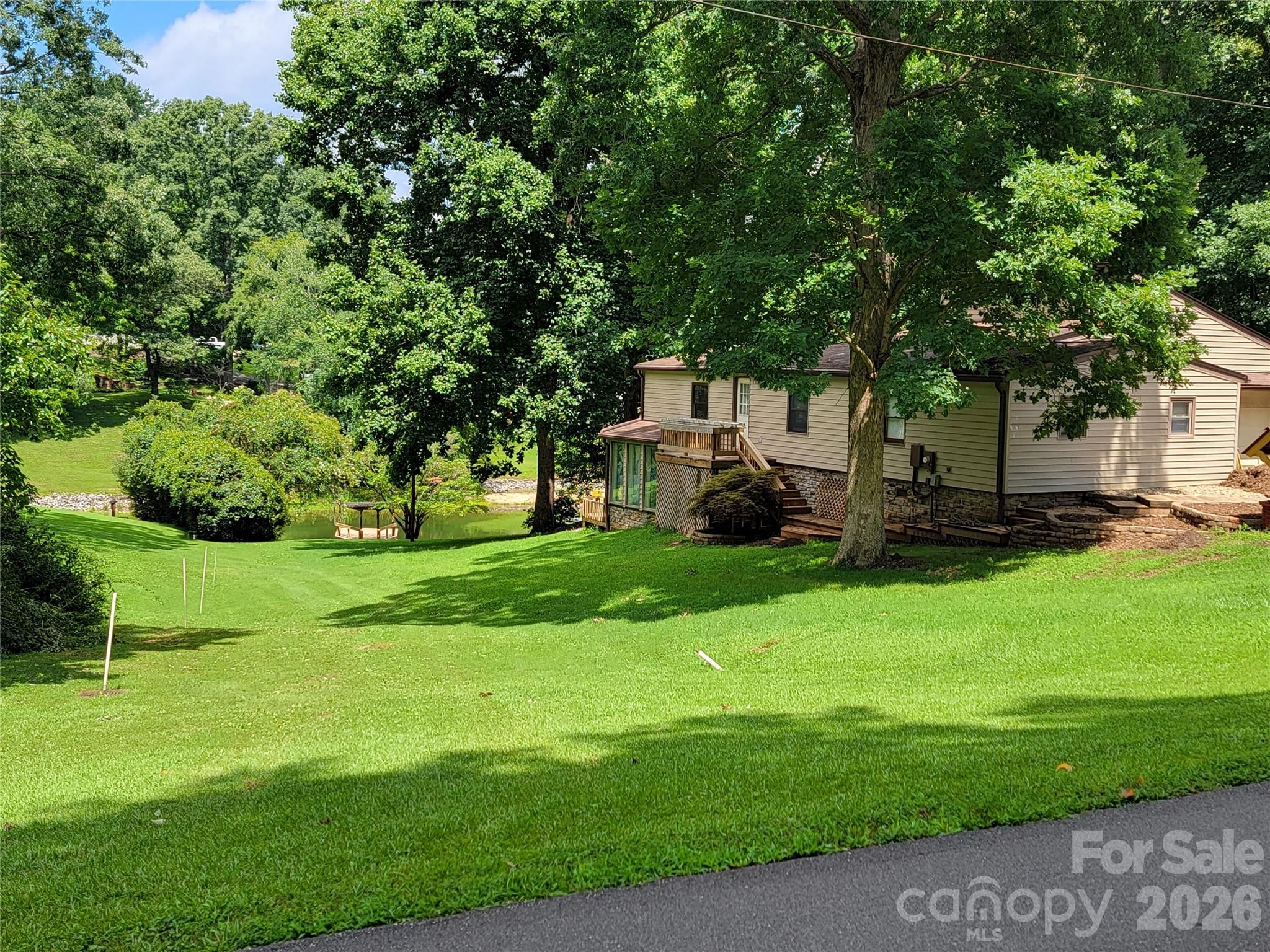 7224 Right Angle Street, Sherrills Ford