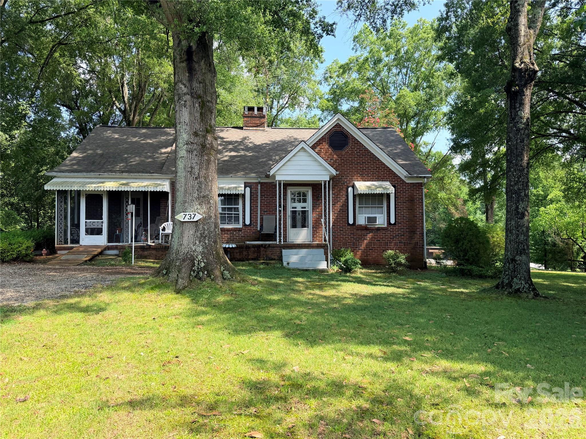 737 C Street, Newton