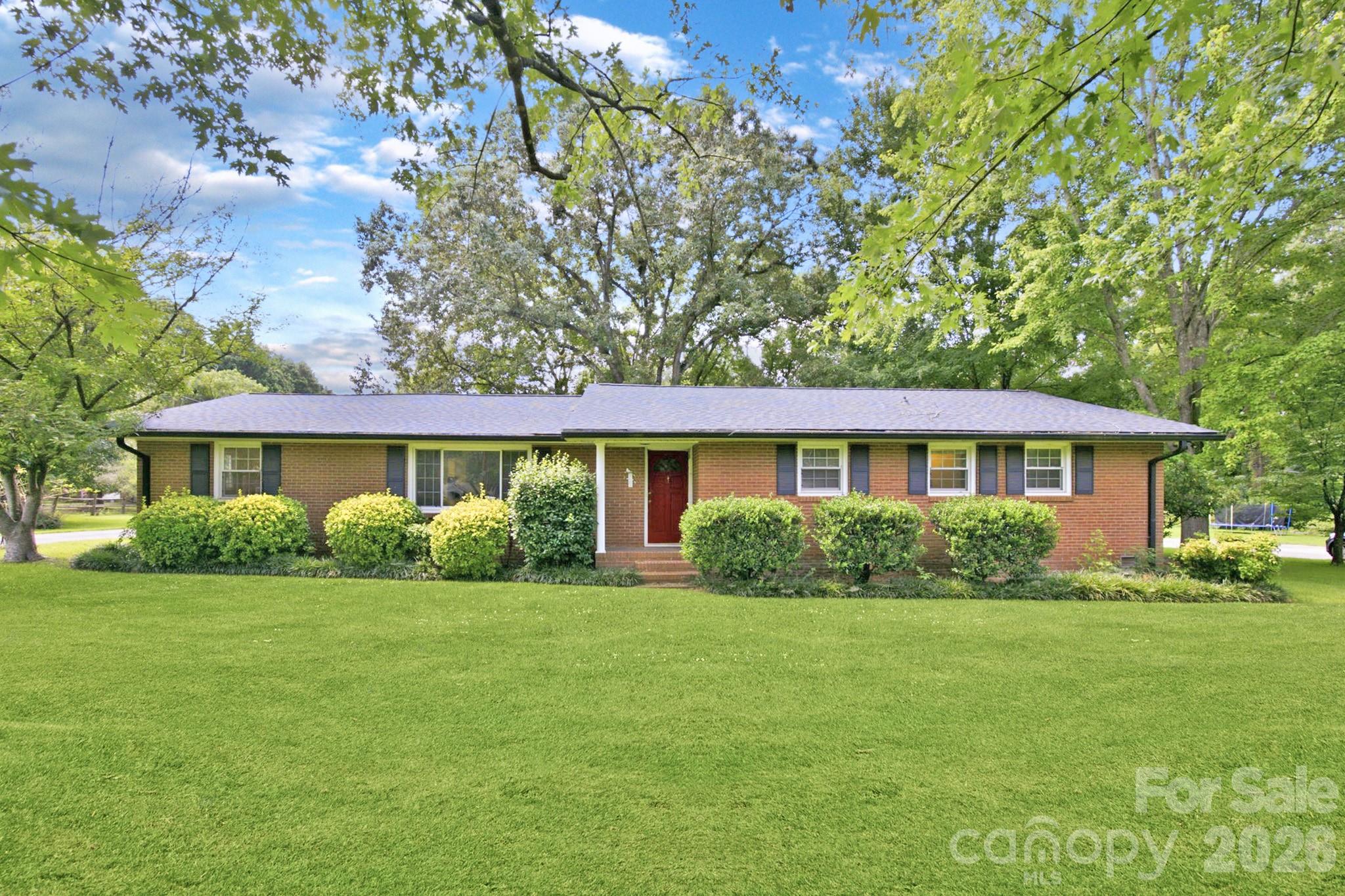 13128 Blacksmith Court, Matthews