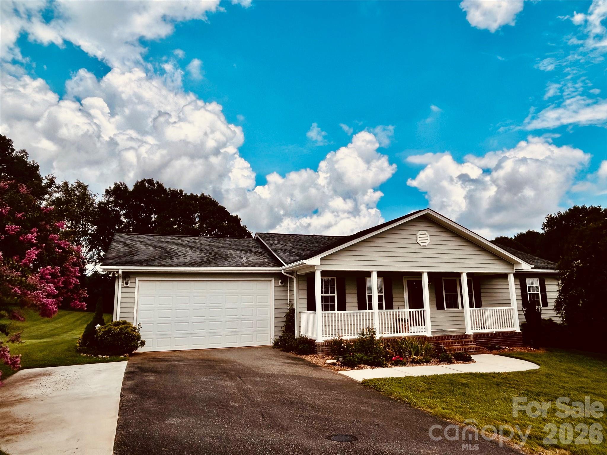 253 Stable Brook Lane, Taylorsville