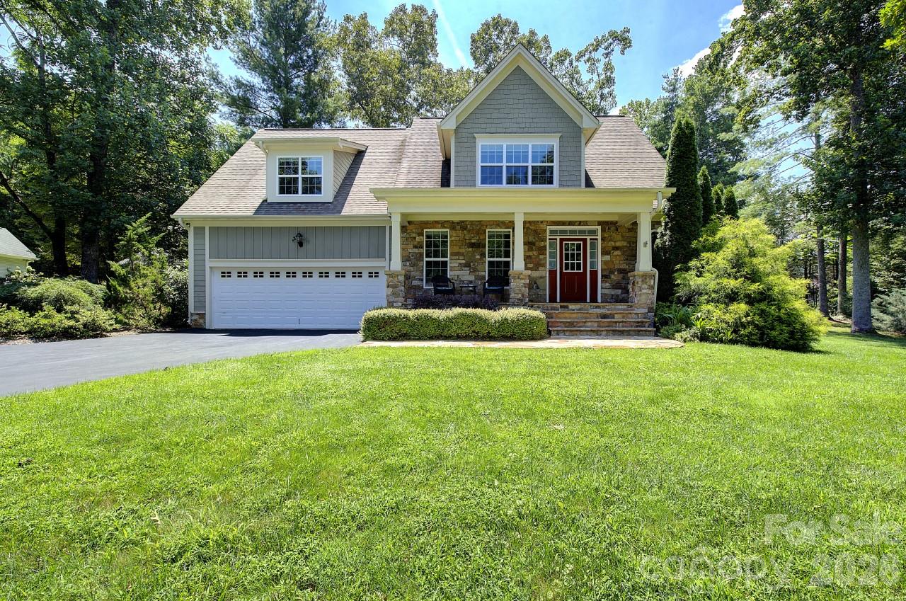 212 Tall Timbers Trail, Hendersonville