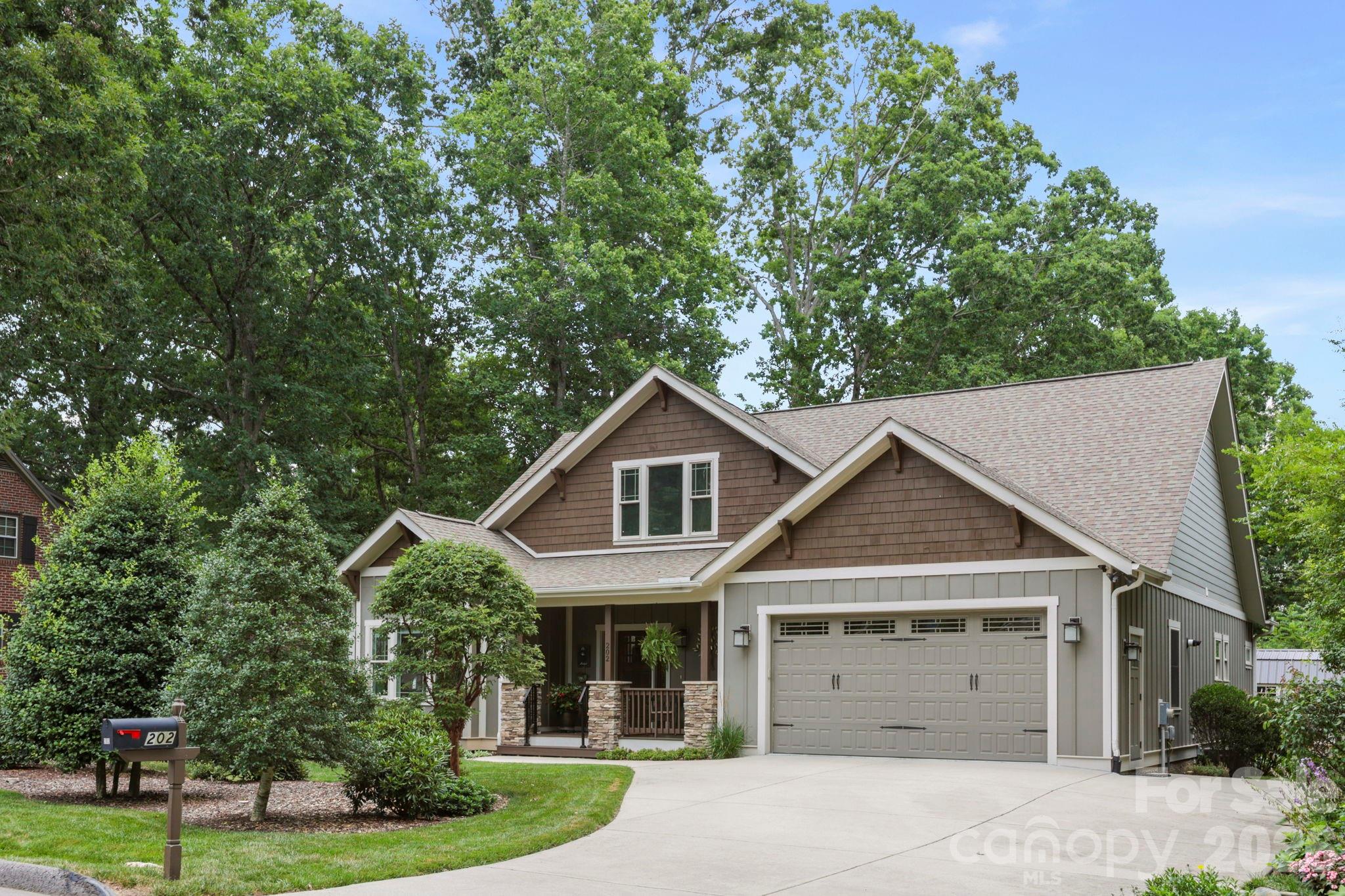 202 Midland Avenue, Black Mountain