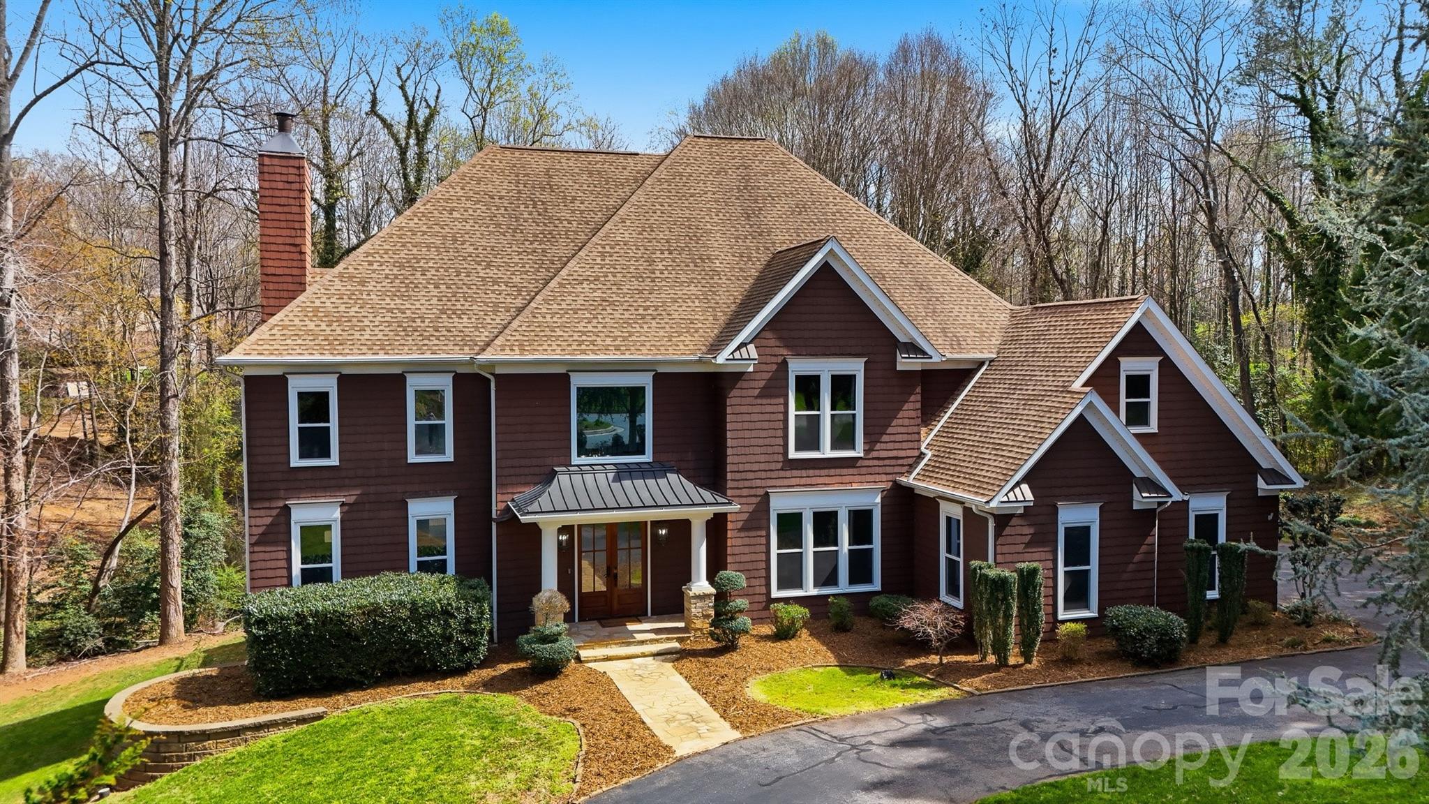 3916 2nd Street Drive
