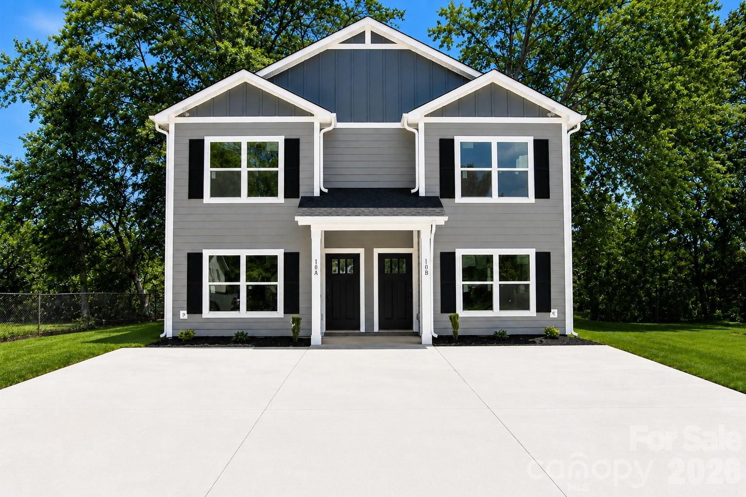 105-107 8th Avenue Drive, Hickory