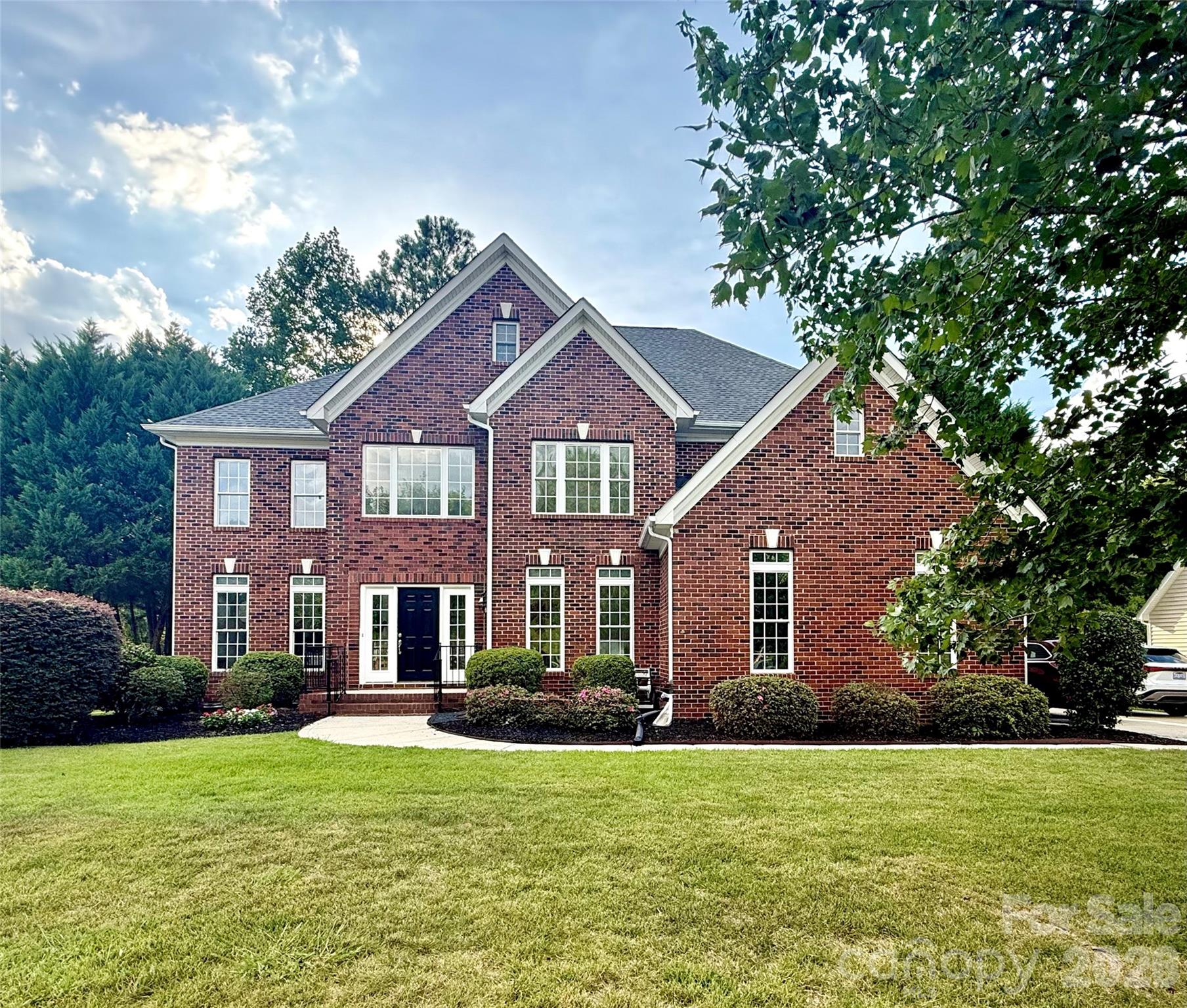 1012 Easthampton Lane, Waxhaw