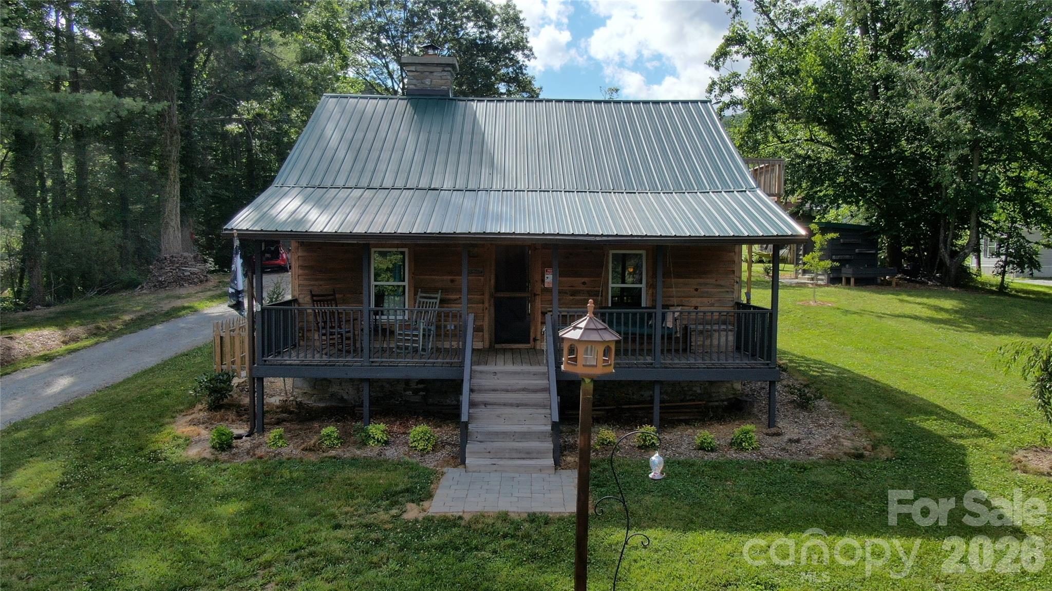 38 Lloyd Barnwell Road