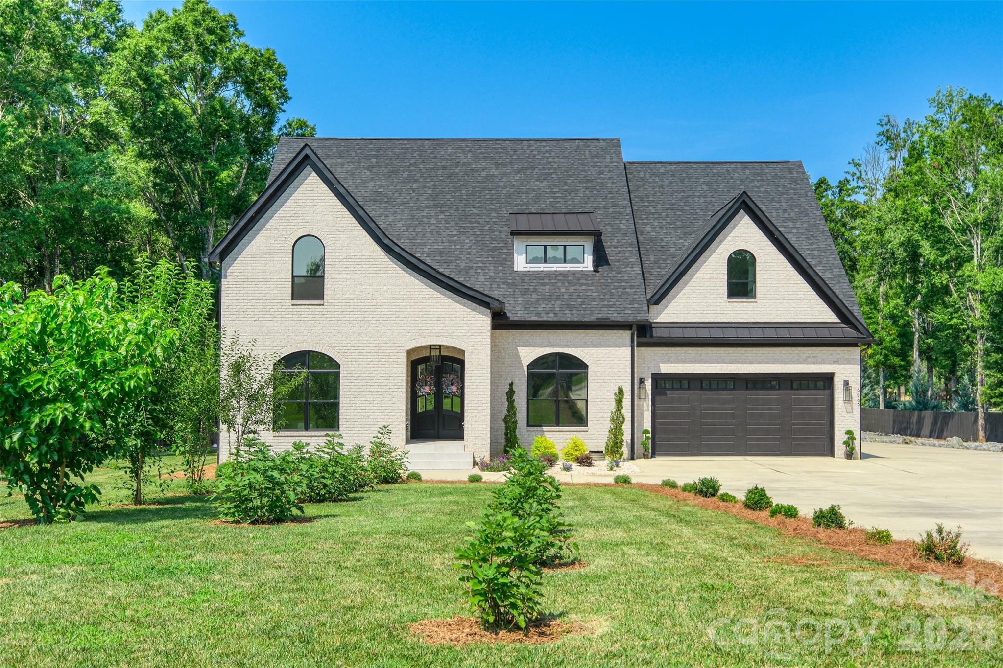 6905 Duncan Road