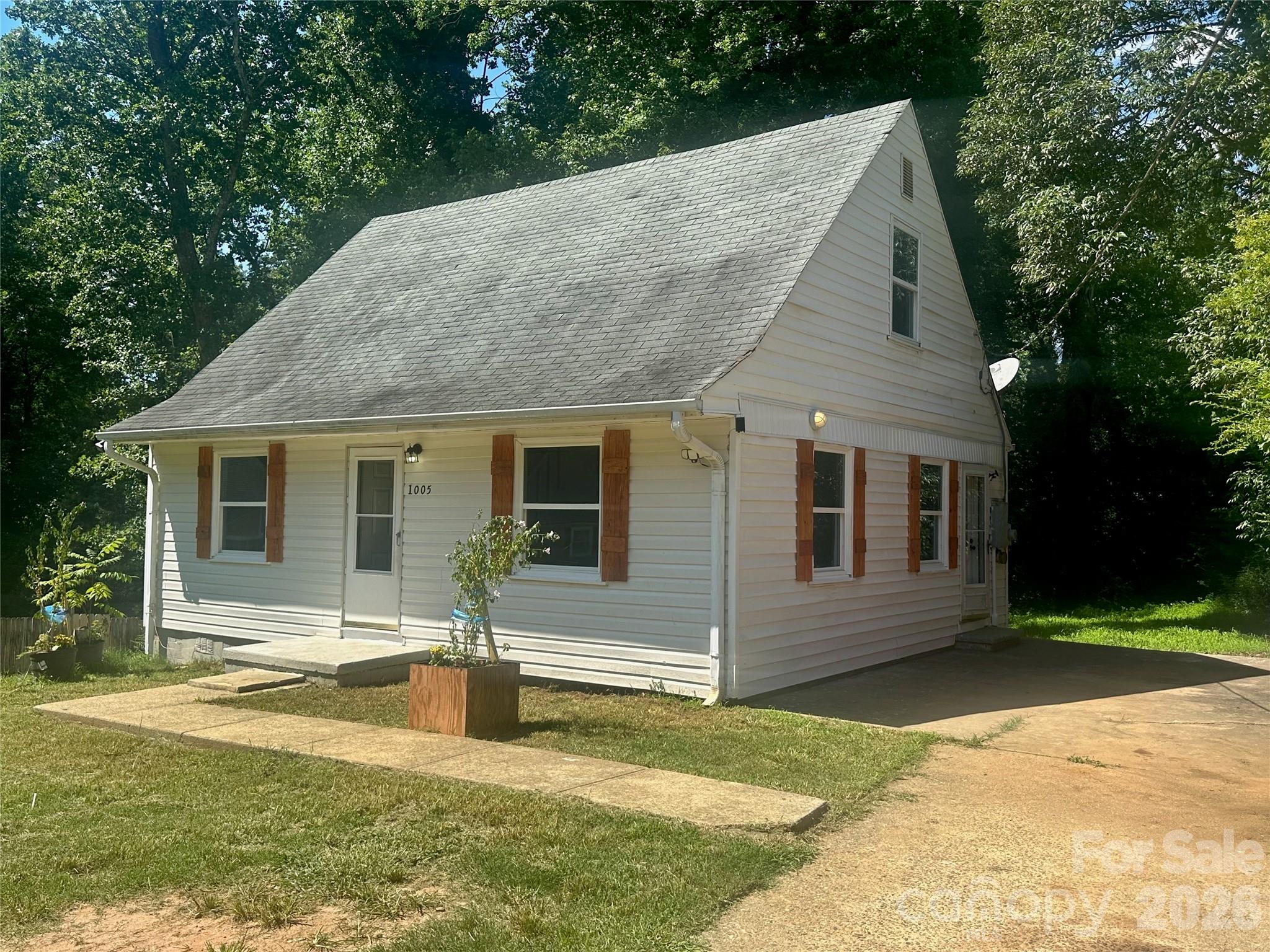 1005 William Drive, Winston Salem