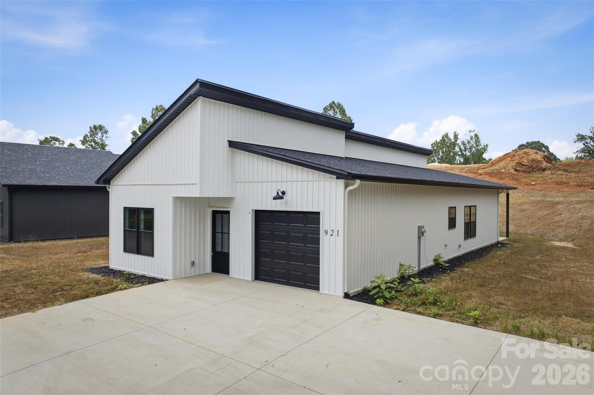 921 Overlook Drive, Lenoir