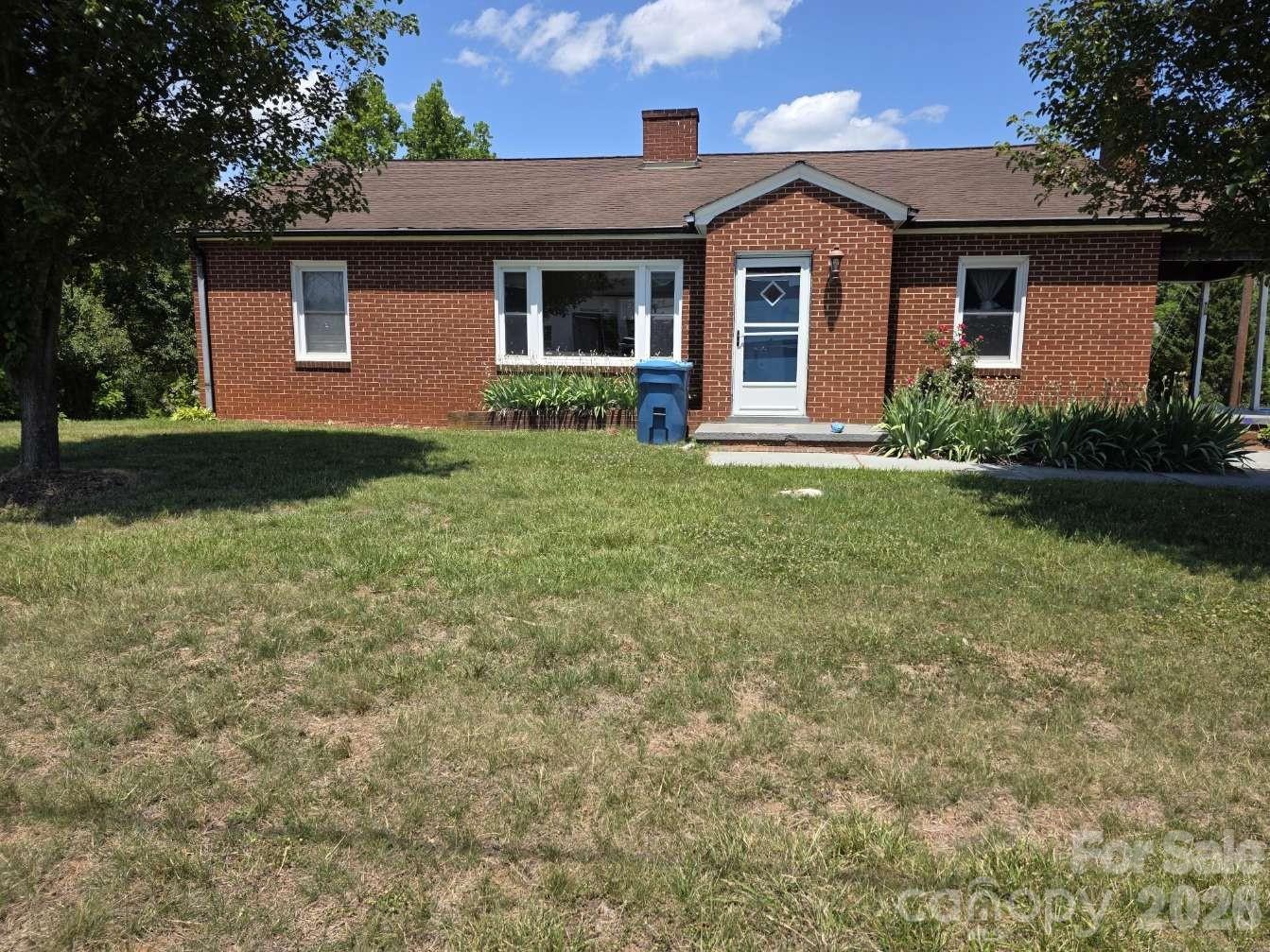 744 Pleasant Hill Road, Lenoir