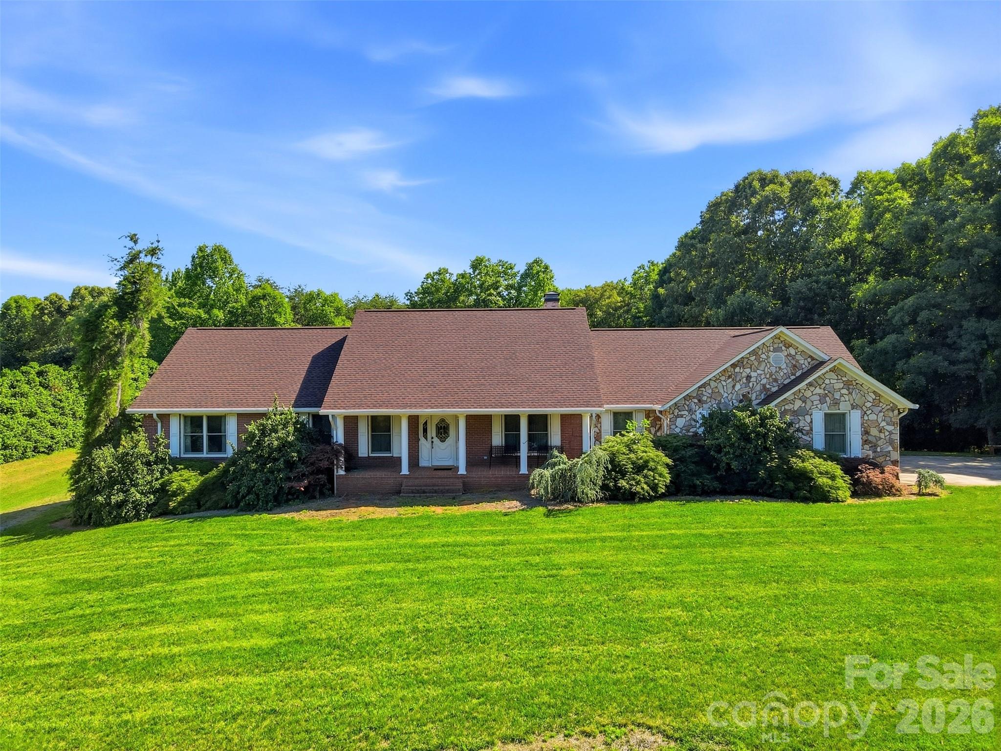6181 Willowbottom Road